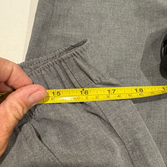 Reel Legends Performance Conversion Pants To Shorts Mens Grey Size XL 40/42 - Picture 4 of 8
